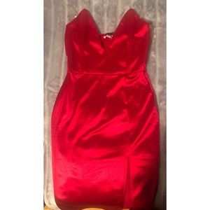 Fashion nova Red midi dress